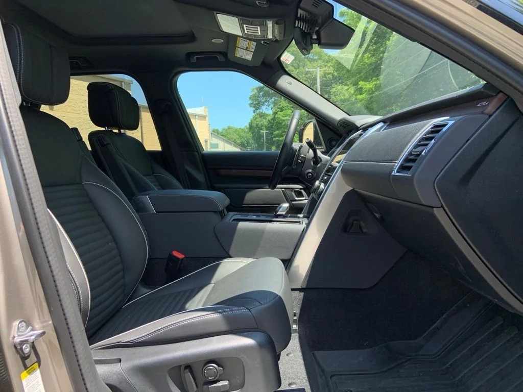 2024 Land Rover Discovery Dynamic SE - Photo 14