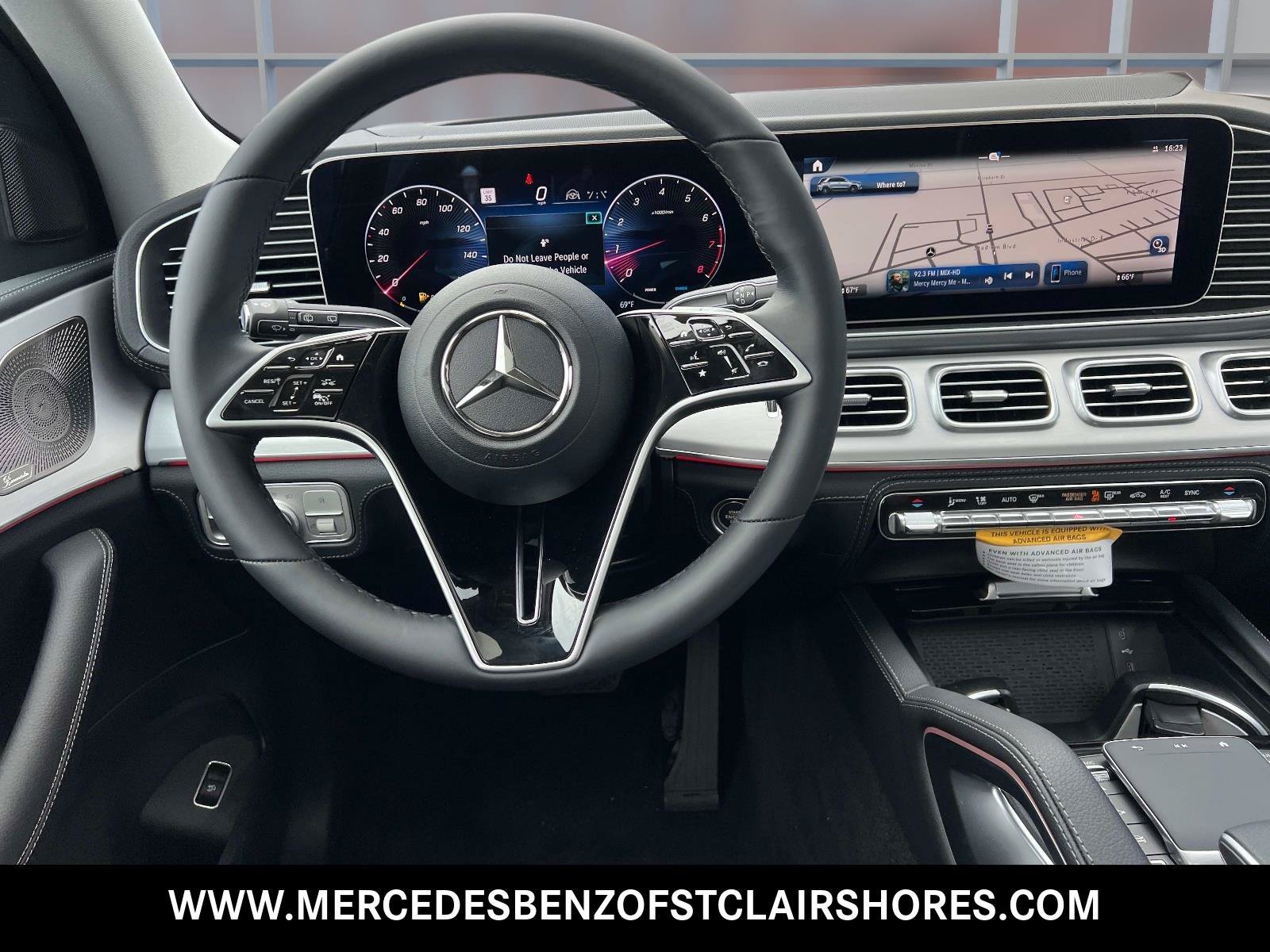 New 2026 Obsidian Black Metallic Mercedes-Benz GLE 350 image 14
