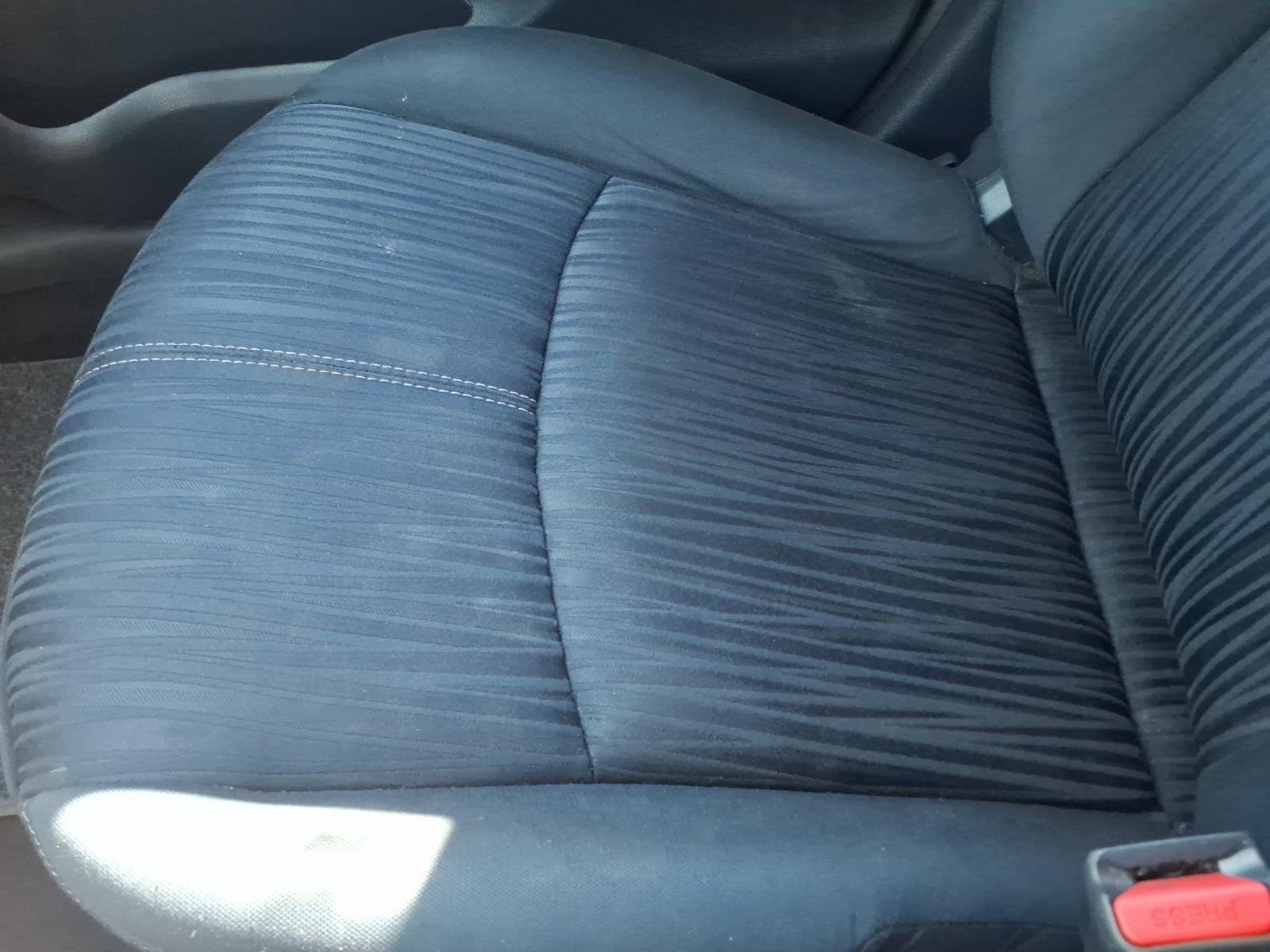 Used 2016 Gun Metallic Nissan SV image 27