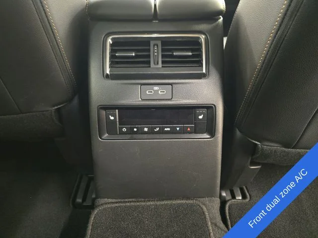 Used 2026 Platinum Mazda 3.3 Turbo Premium image 14