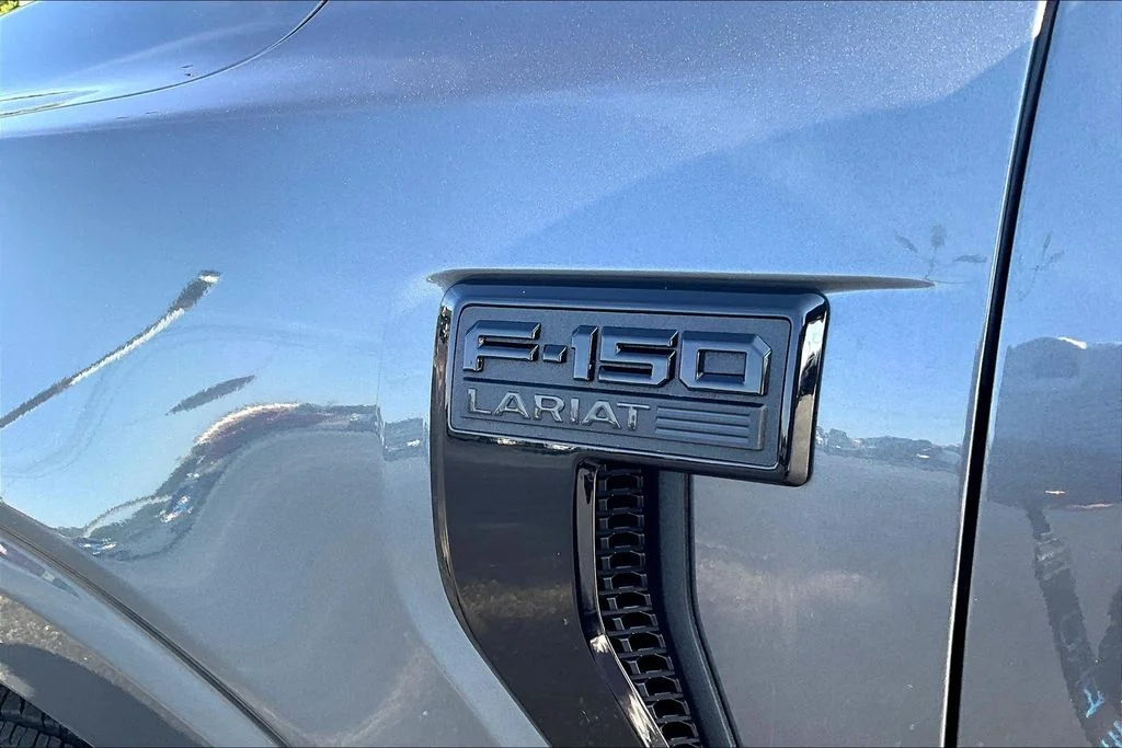 New 2026 Carbonized Gray Metallic Ford Lariat® image 9