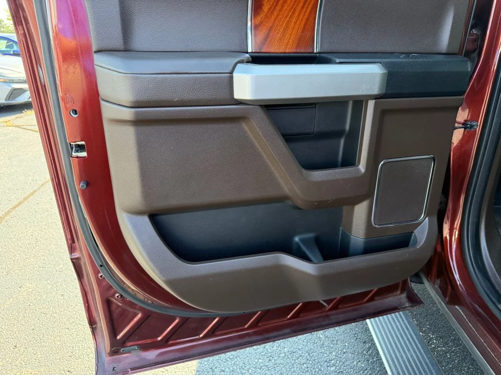 Used 2017 Bronze Fire Metallic Ford King Ranch image 22