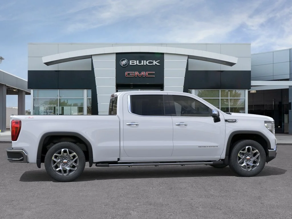 New 2026 Glacier White Tricoat GMC SLT image 5