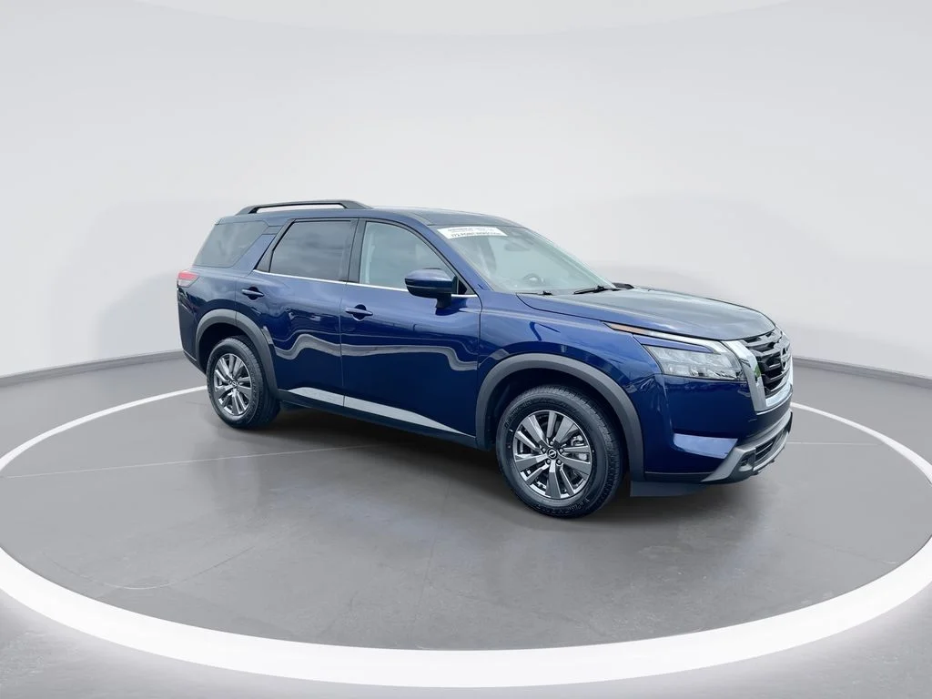Used 2025 Blue Nissan SV image 2