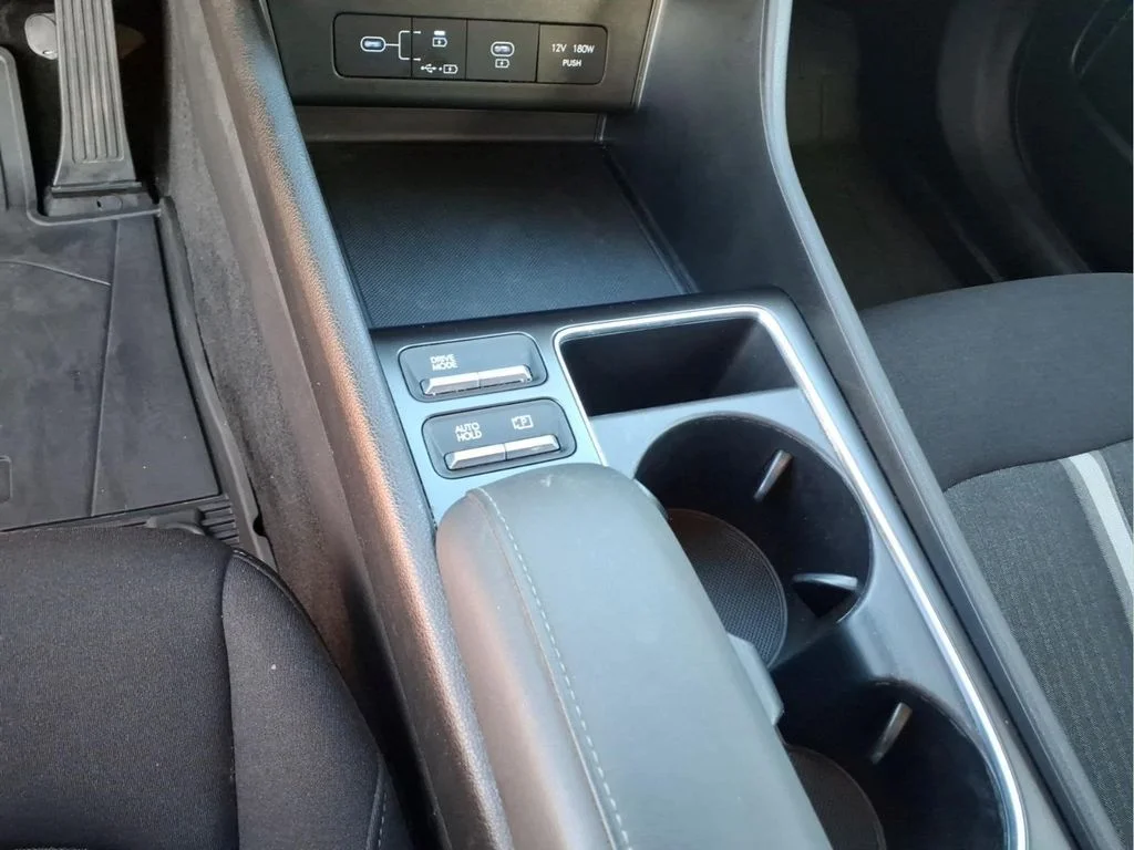 Used 2024 Red Hyundai SEL image 27