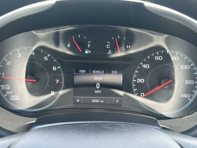 Used 2024 Red Chevrolet LT image 27
