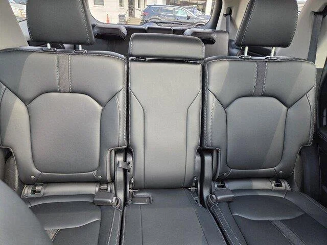 Certified Used 2024 Crystal Black Pearl Honda Touring image 32