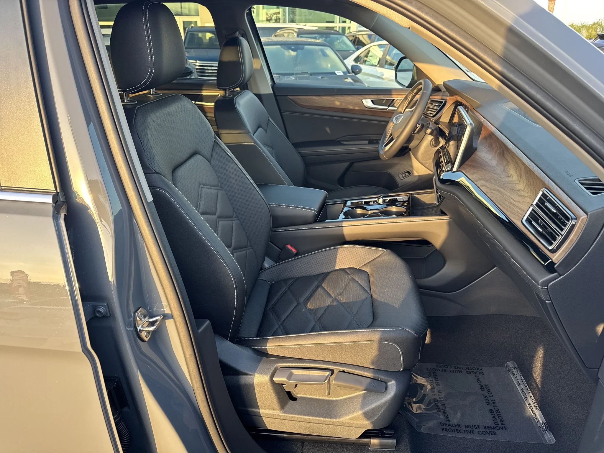 New 2026 Pure Gray Volkswagen 2.0T SE w/Technology image 20