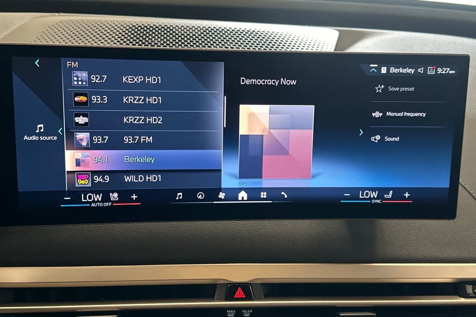 Certified Used 2024 Phytonic Blue Metallic BMW xDrive50 image 18