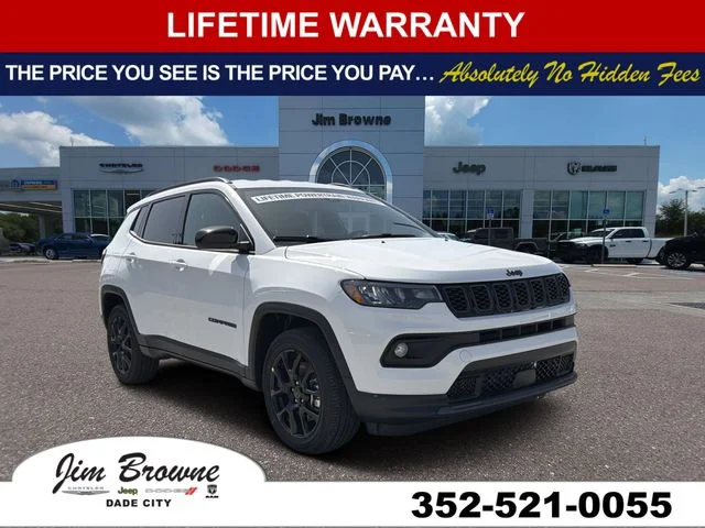 New 2026 Bright White Clearcoat Jeep Latitude image 1