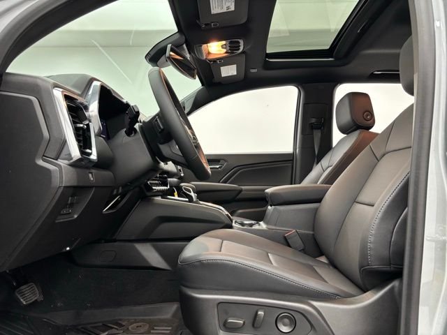 New 2026 Sterling Metallic GMC Elevation image 17
