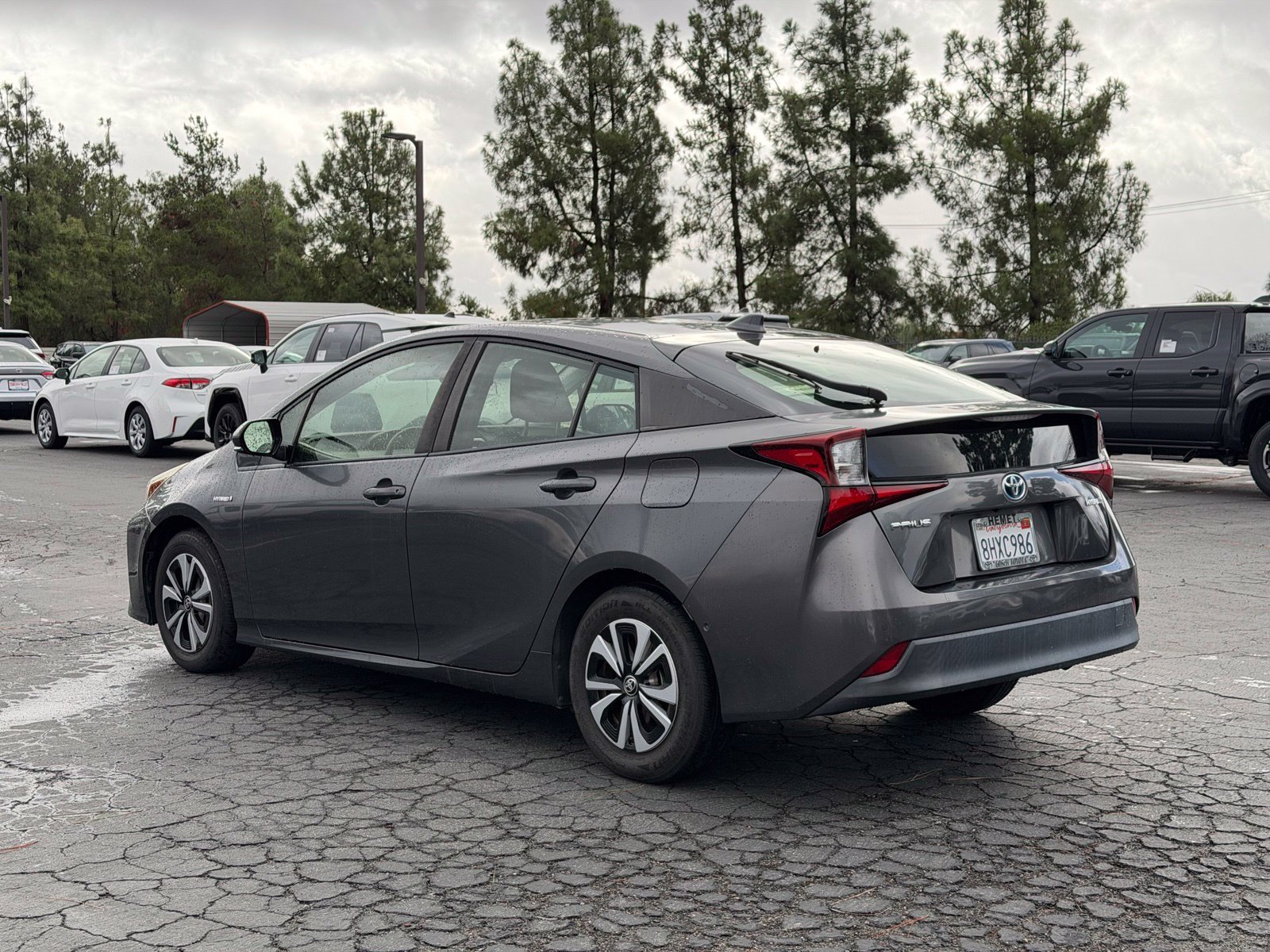 Used 2019 Magnetic Gray Metallic Toyota LE image 3