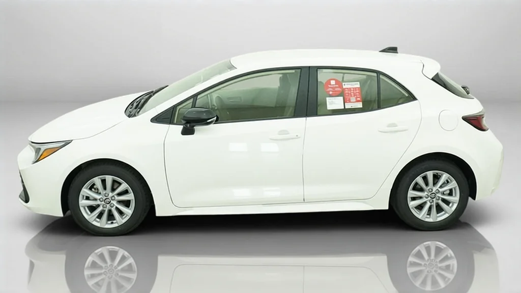 New 2027 Ice Cap Toyota SE image 3