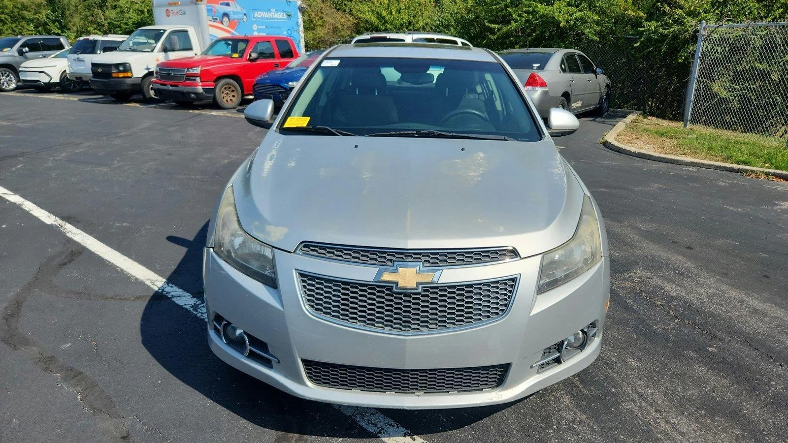 Used 2014 SILVER ICE METALLIC Chevrolet 1LT image 3