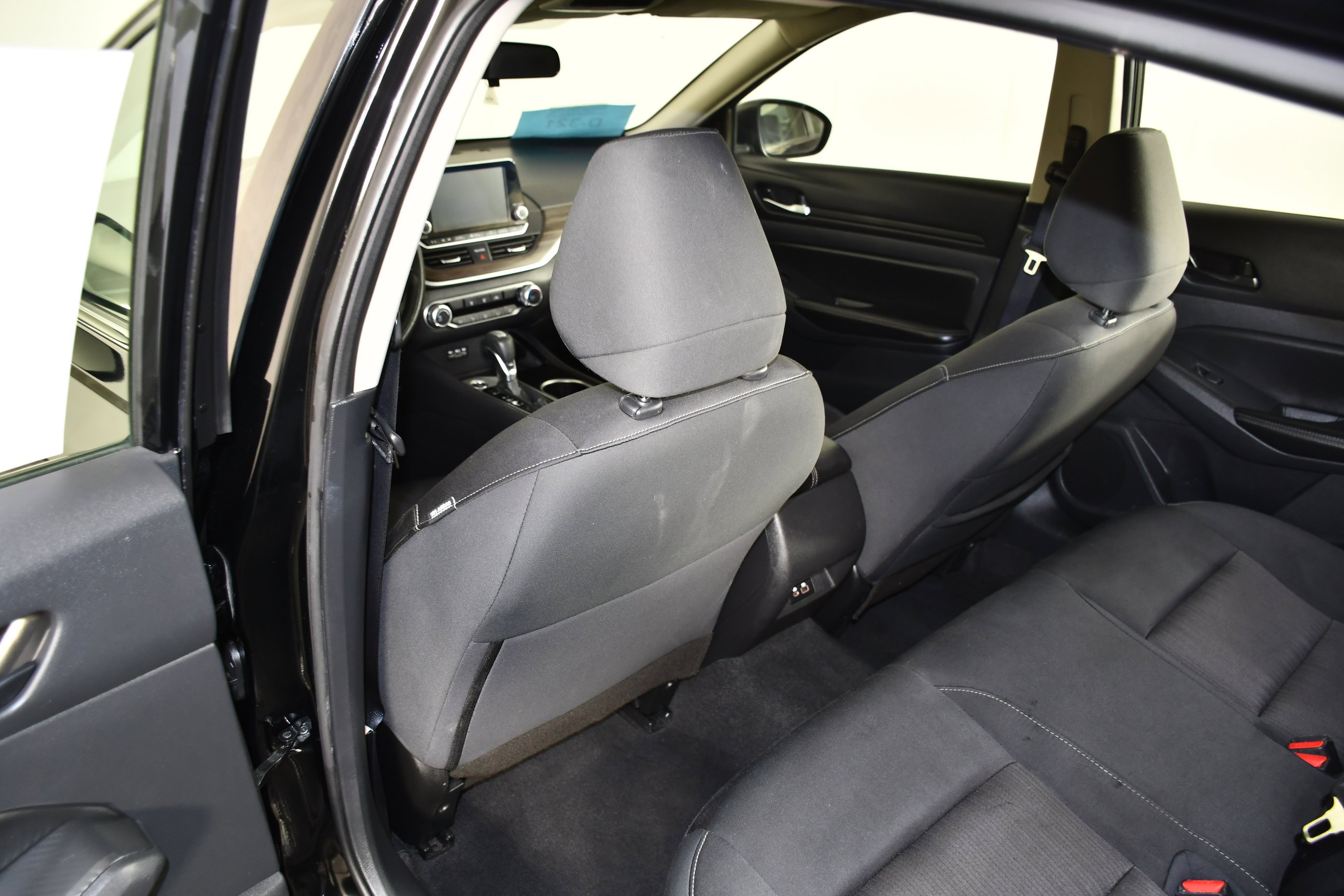 Used 2024 Super Black Nissan 2.5 SV image 46