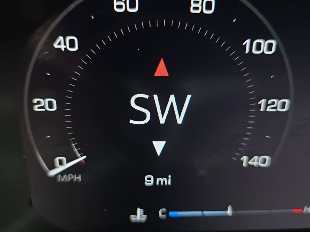 New 2026 Onyx Black GMC Elevation image 22