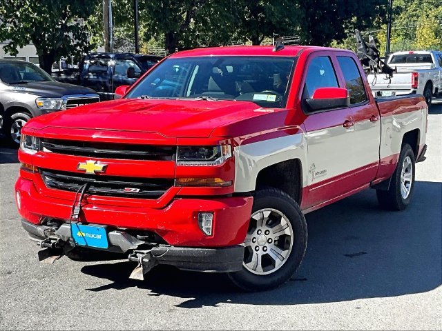 Used 2016 Red Chevrolet LT image 3