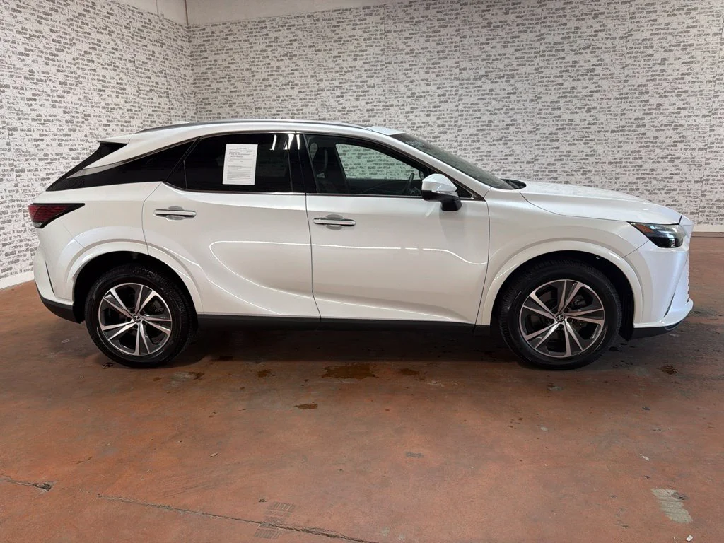 Used 2023 Eminent White Pearl Lexus 350 Premium Plus image 8