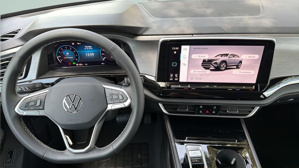 New 2026 Pure Gray Volkswagen 2.0T SE w/Technology image 16