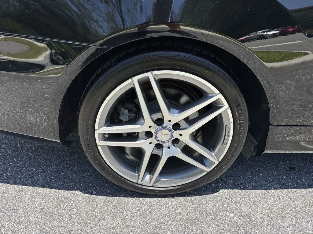 Used 2016 Obsidian Black Metallic Mercedes-Benz E 400 image 58