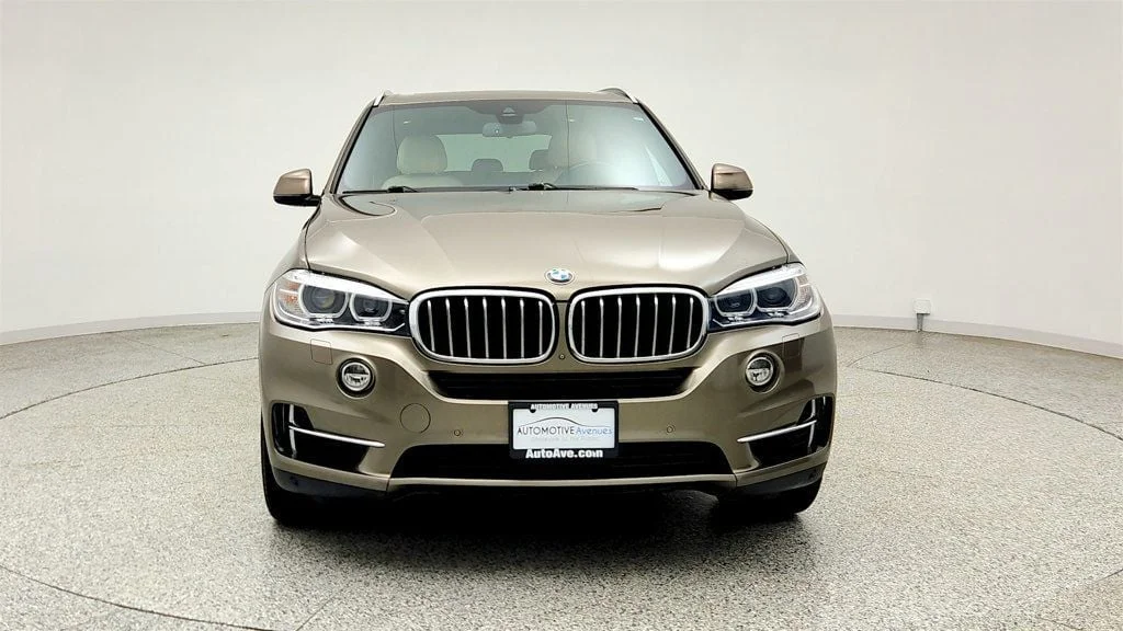 Used 2017 Atlas Cedar Metallic BMW sDrive35i SAV w/ Driving Assistance Plus & Premium Pkg image 2