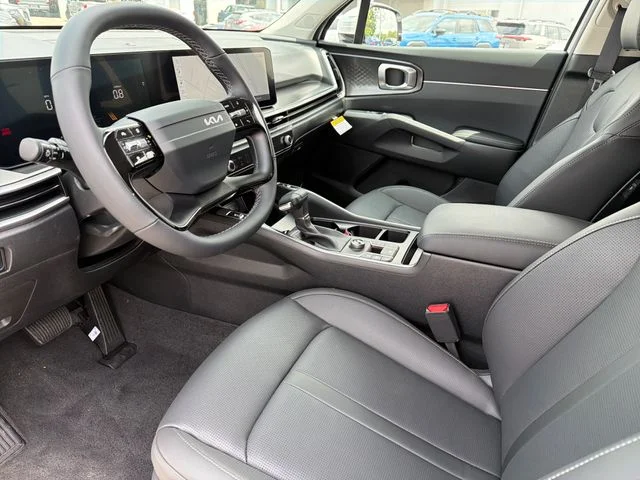 New 2026 White Kia EX image 16