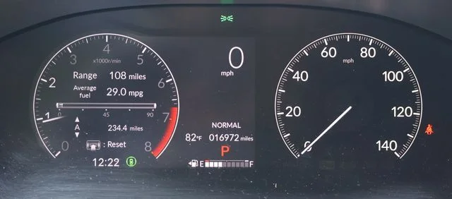 Used 2024  Honda Sport image 12