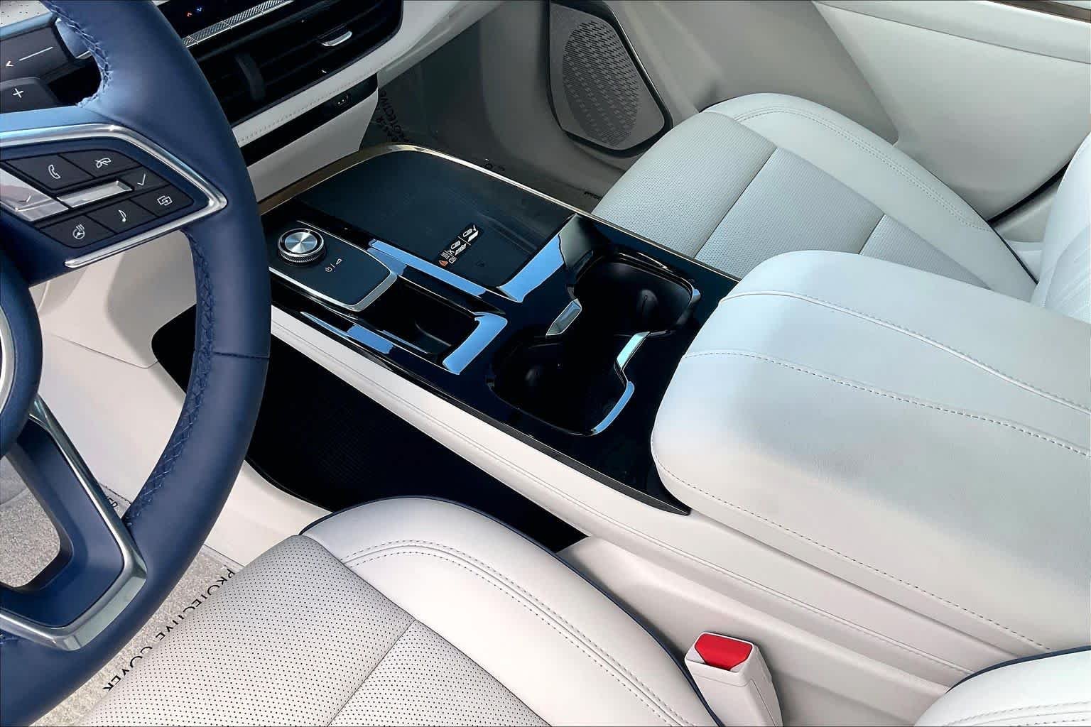 Used 2026 Ocean Blue Metallic Buick Avenir image 17