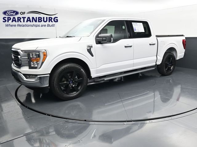 Used 2021 Oxford White Ford XLT image 3