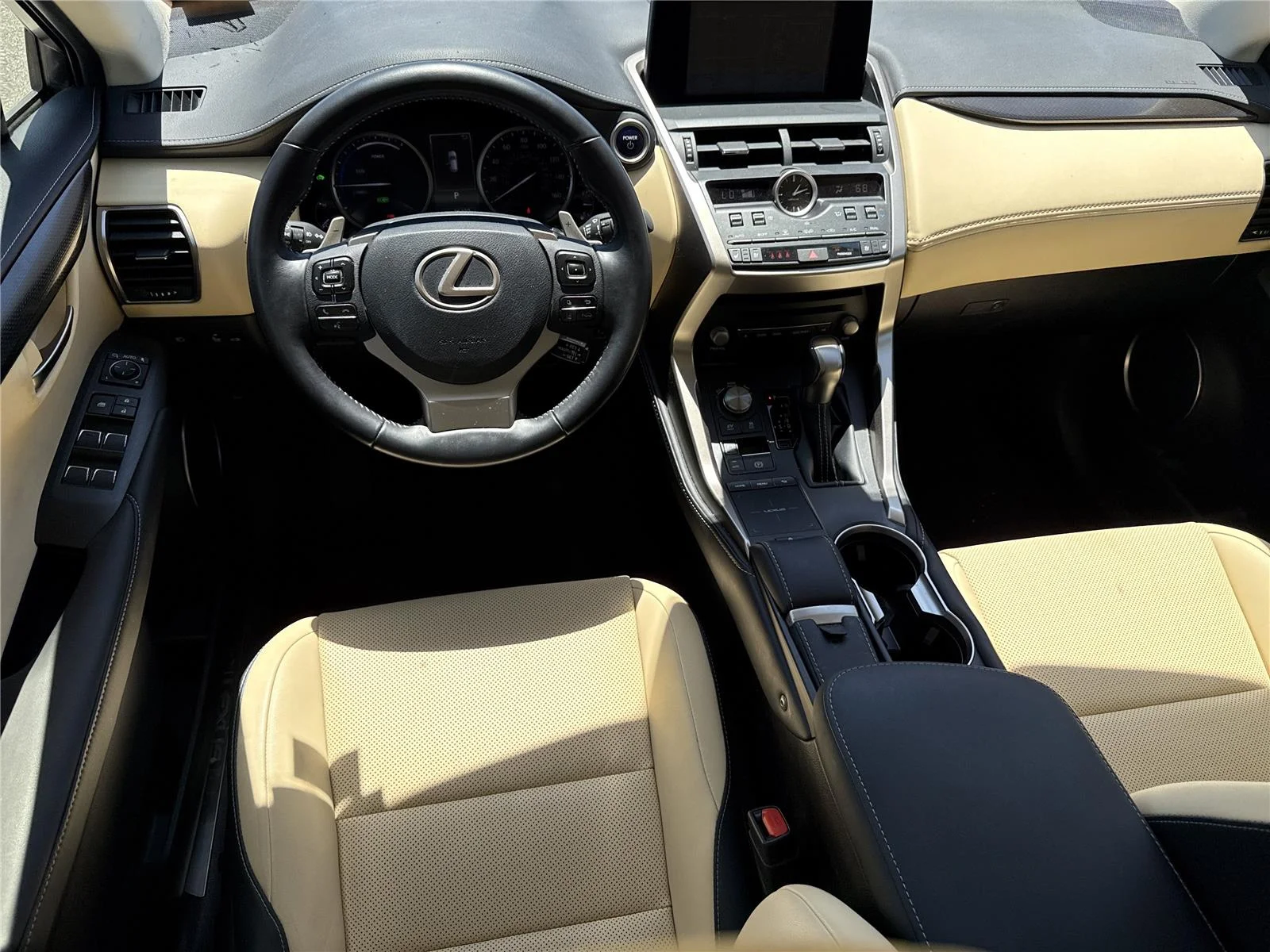 Used 2020 Eminent White Pearl Lexus NX 300h image 23