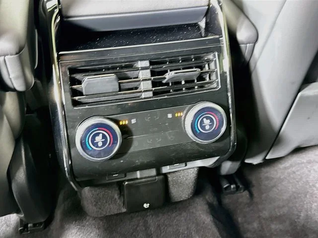 Used 2026 Gray Land Rover Dynamic SE image 27