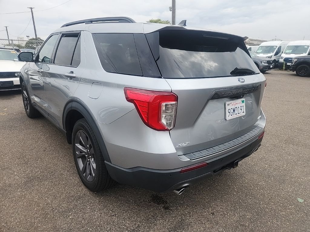 Used 2023 Silver Ford XLT image 11