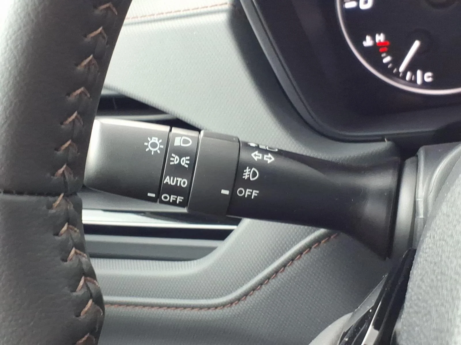 2026 Subaru Forester Sport - Photo 25