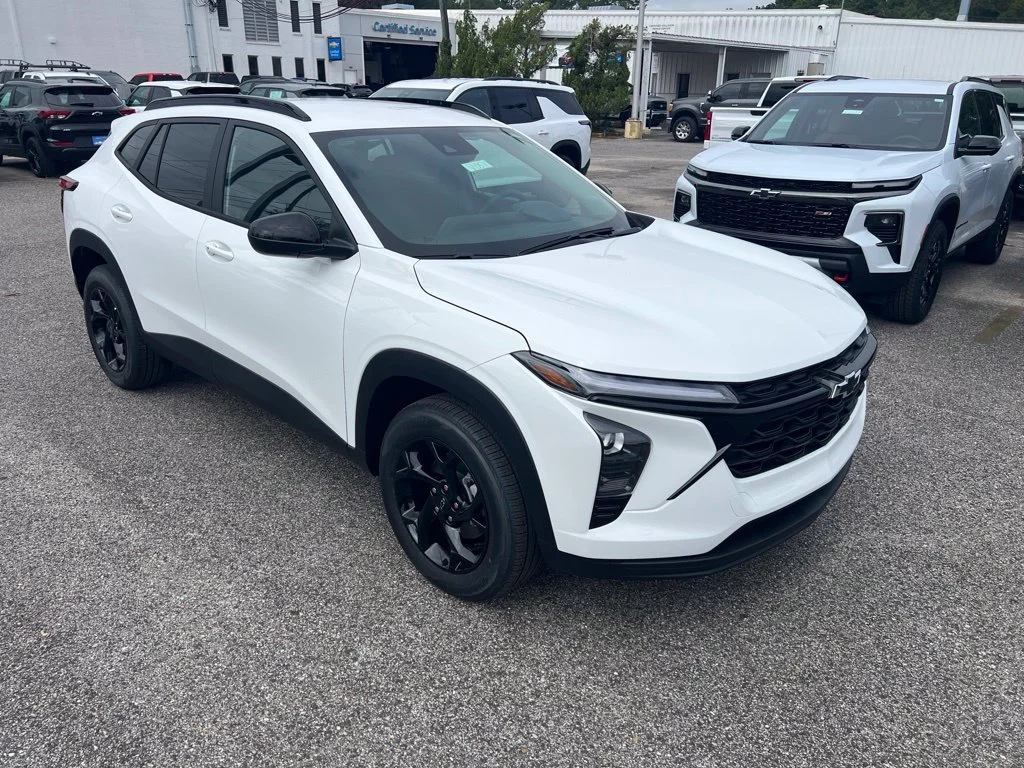 New 2026 Summit White Chevrolet LT image 9