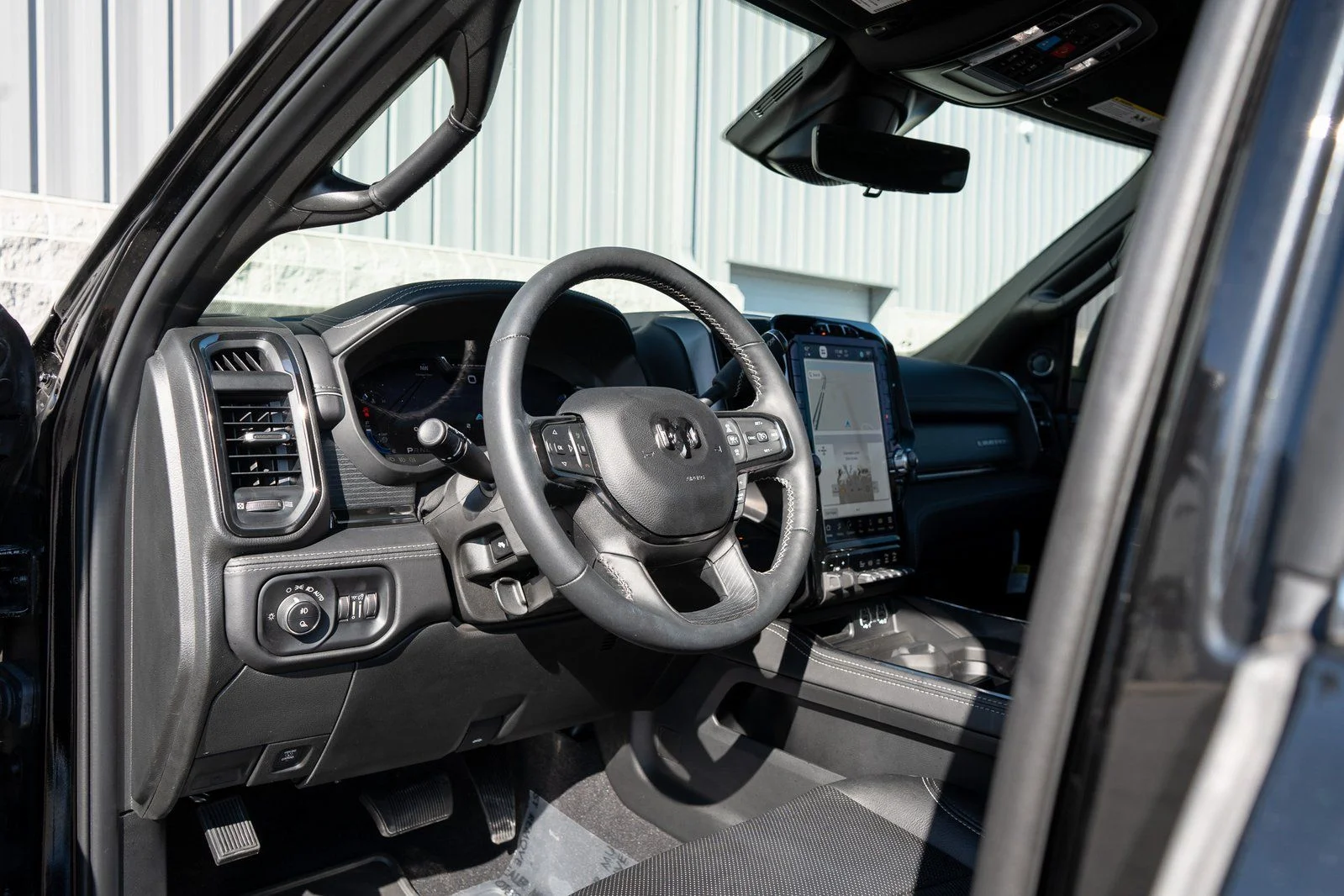 2024 RAM Ram 2500 Pickup Laramie Limited - Photo 21