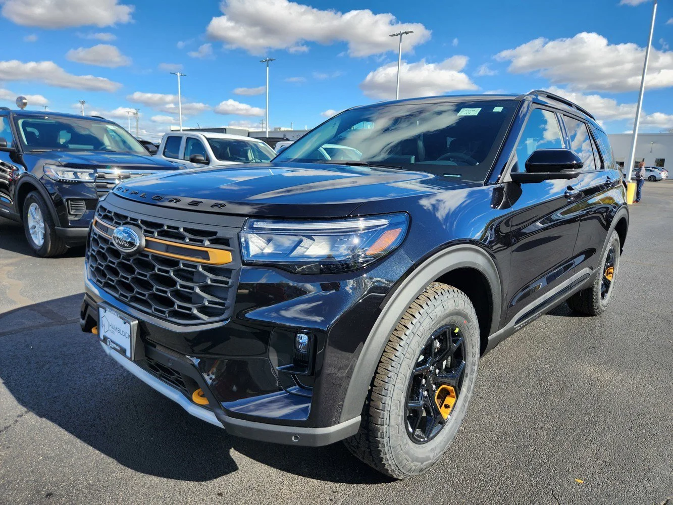 New 2026 Agate Black Metallic Ford Tremor image 3