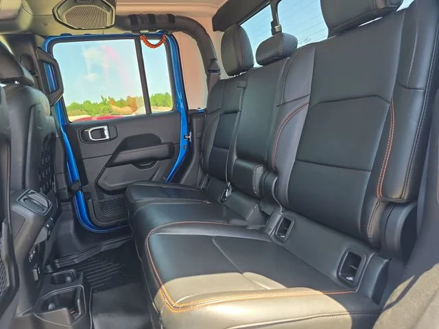 Used 2022 Blue Jeep Mojave image 14