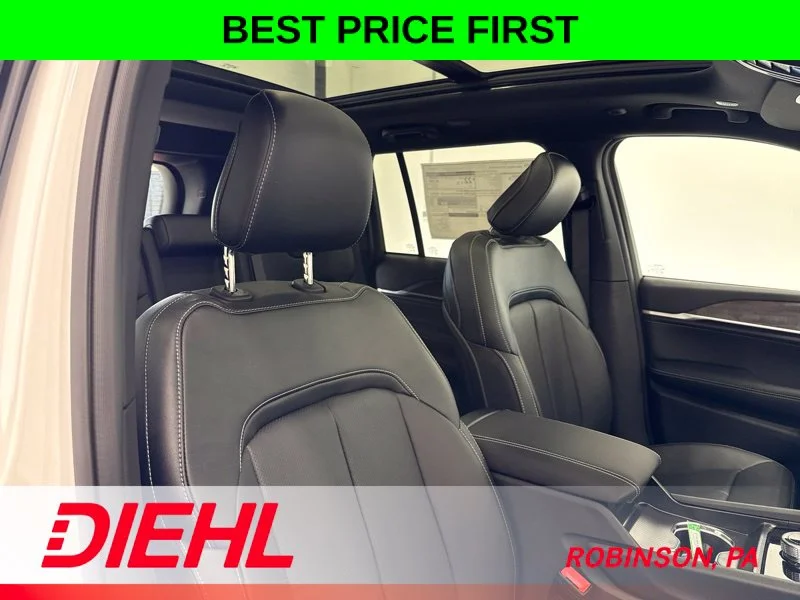 New 2027 Bright White Clearcoat Jeep Limited Reserve image 14