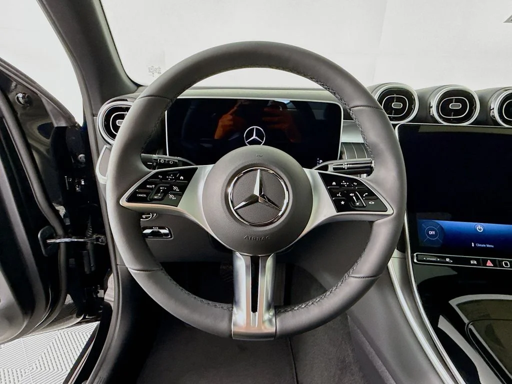 New 2026 Black Mercedes-Benz GLC 300 image 12