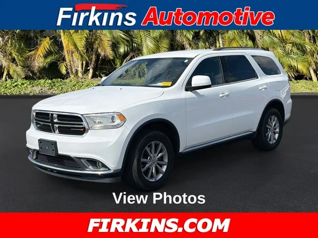 Used 2017 White Dodge SXT image 1