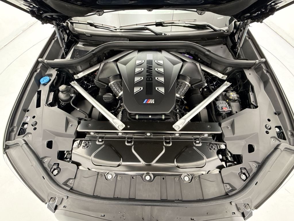 New 2026 Carbon Black Metallic BMW M60i image 28