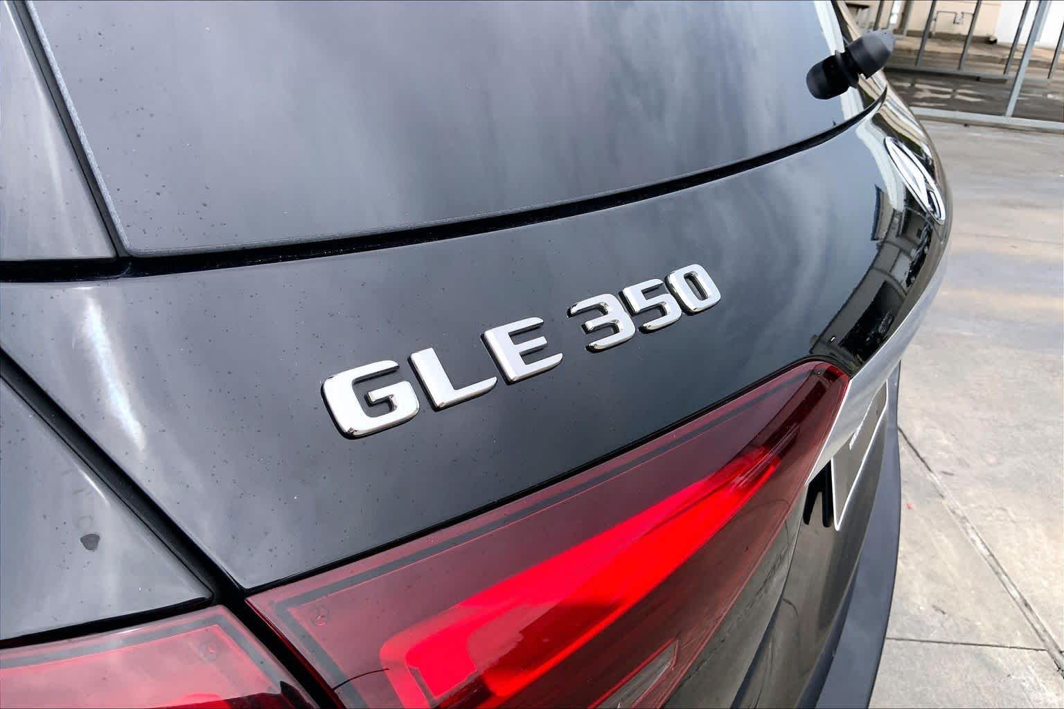Used 2026 Obsidian Black Metallic Mercedes-Benz GLE 350 image 10