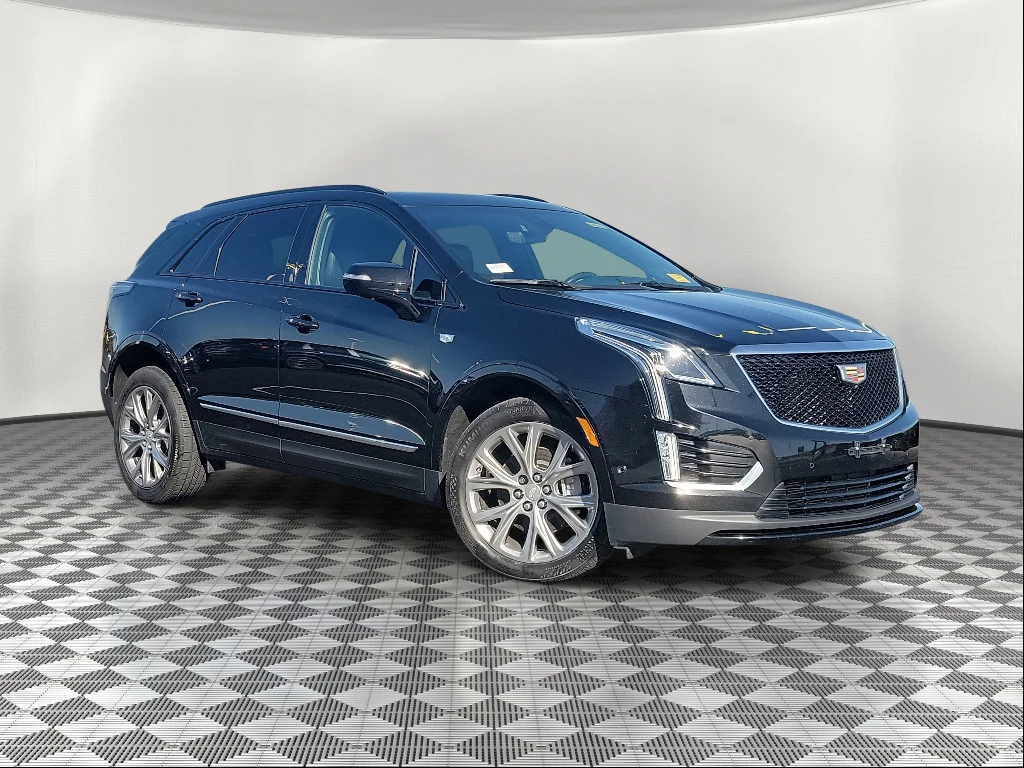 Used 2020 Stellar Black Metallic Cadillac Sport image 30