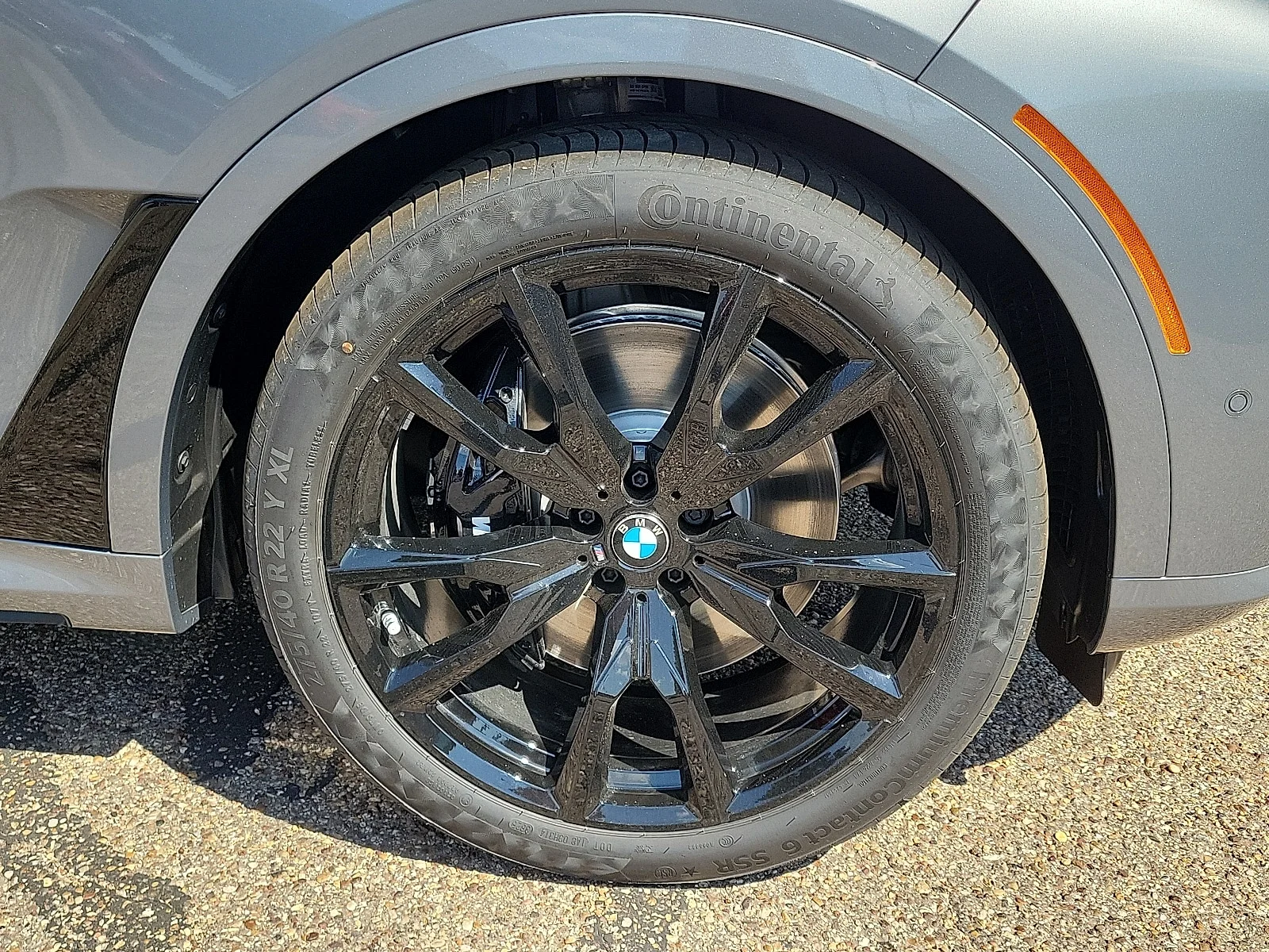 New 2026 Skyscraper Grey BMW xDrive40i All-Wheel Drive Sports Activity Vehicle image 7