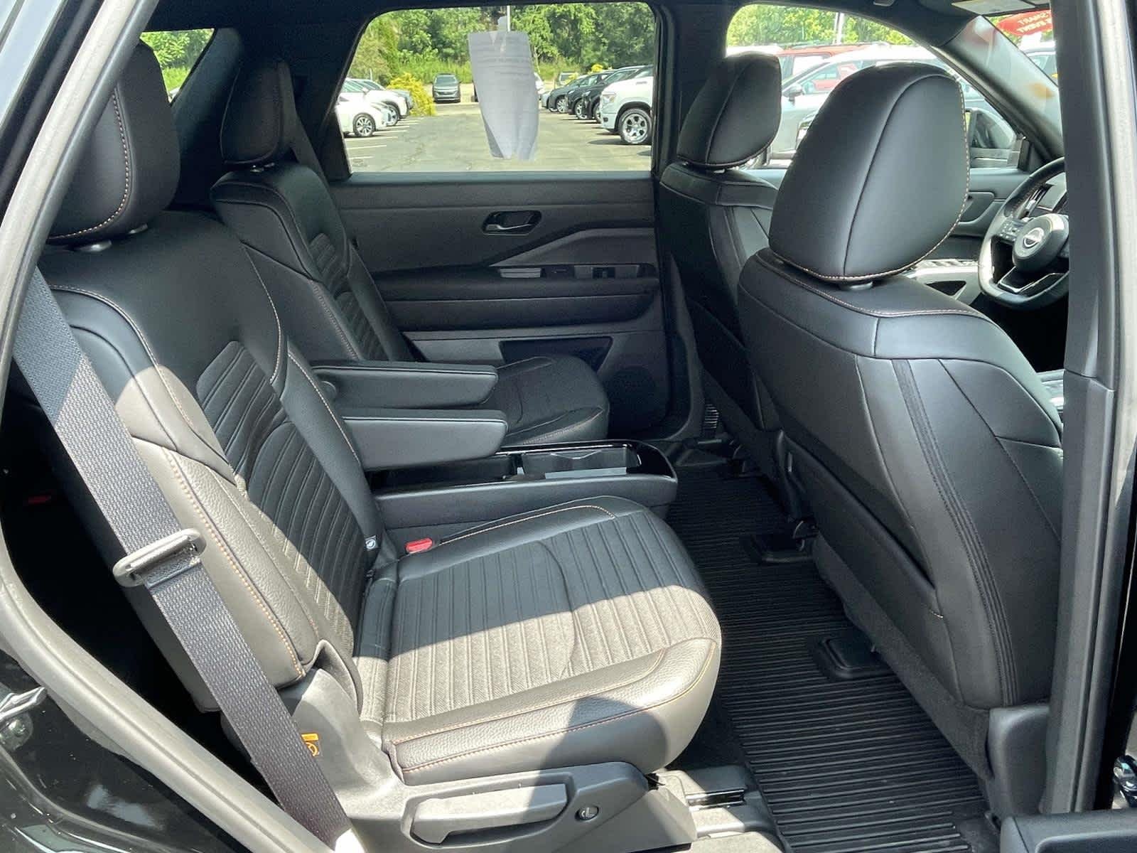 Certified Used 2025 Super Black Nissan Rock Creek image 23