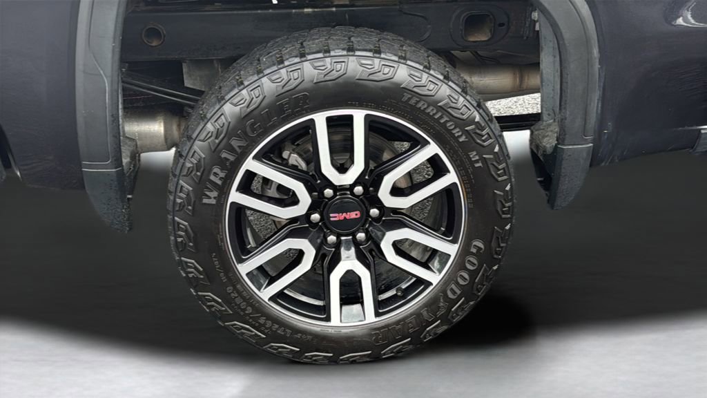 Used 2023 Titanium Rush Metallic GMC AT4 image 23