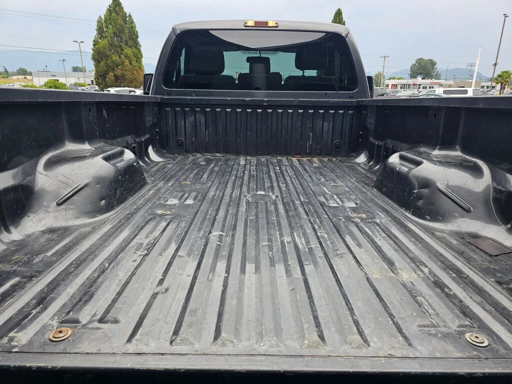 Used 2016 Magnetic Metallic Ford XLT image 14