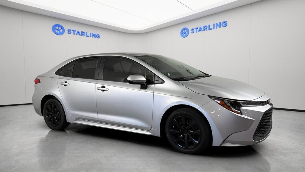 Used 2020 Silver Toyota LE image 12