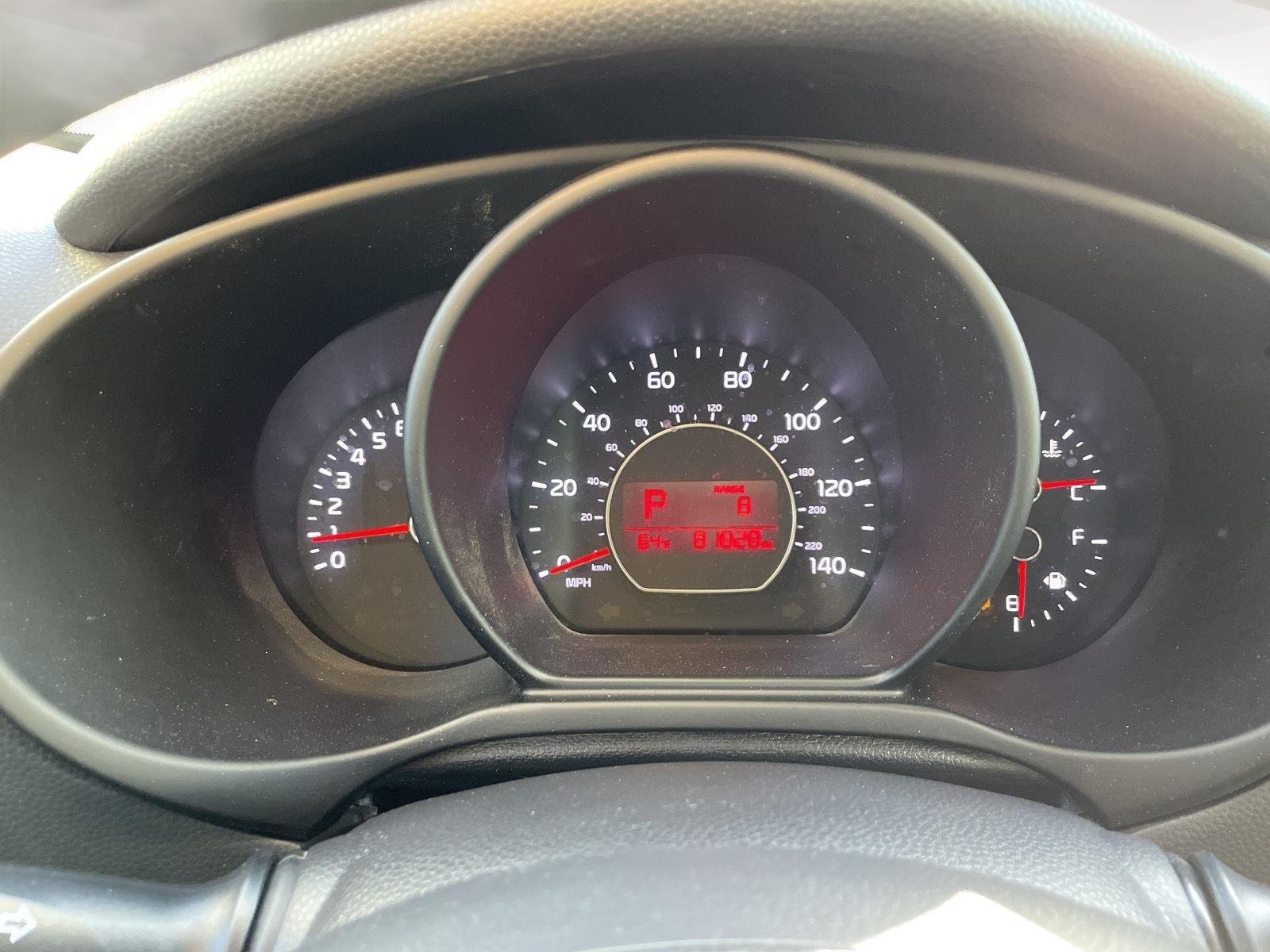 Used 2017 Inferno Red Kia + image 2