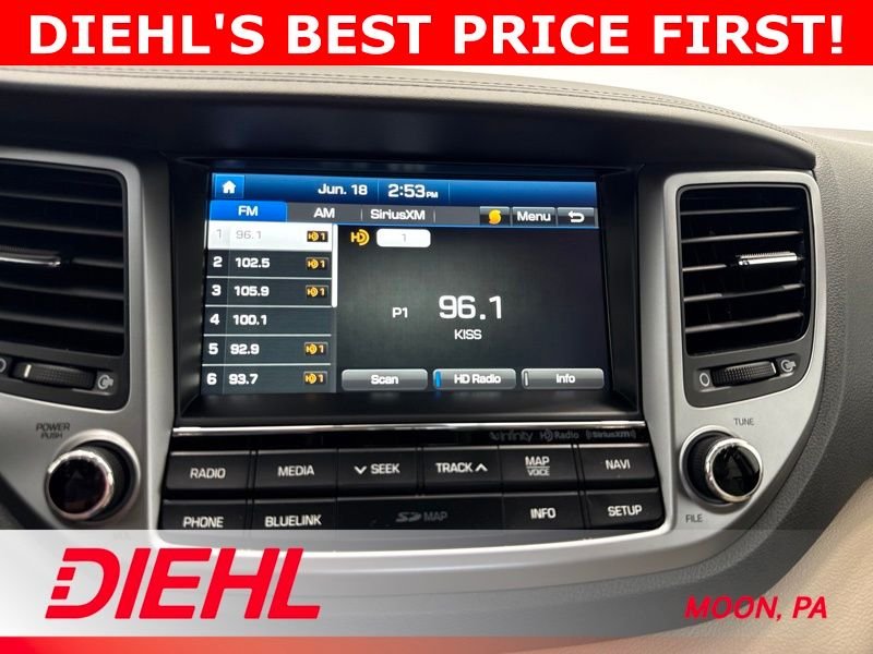 Used 2017 White Hyundai Limited image 29